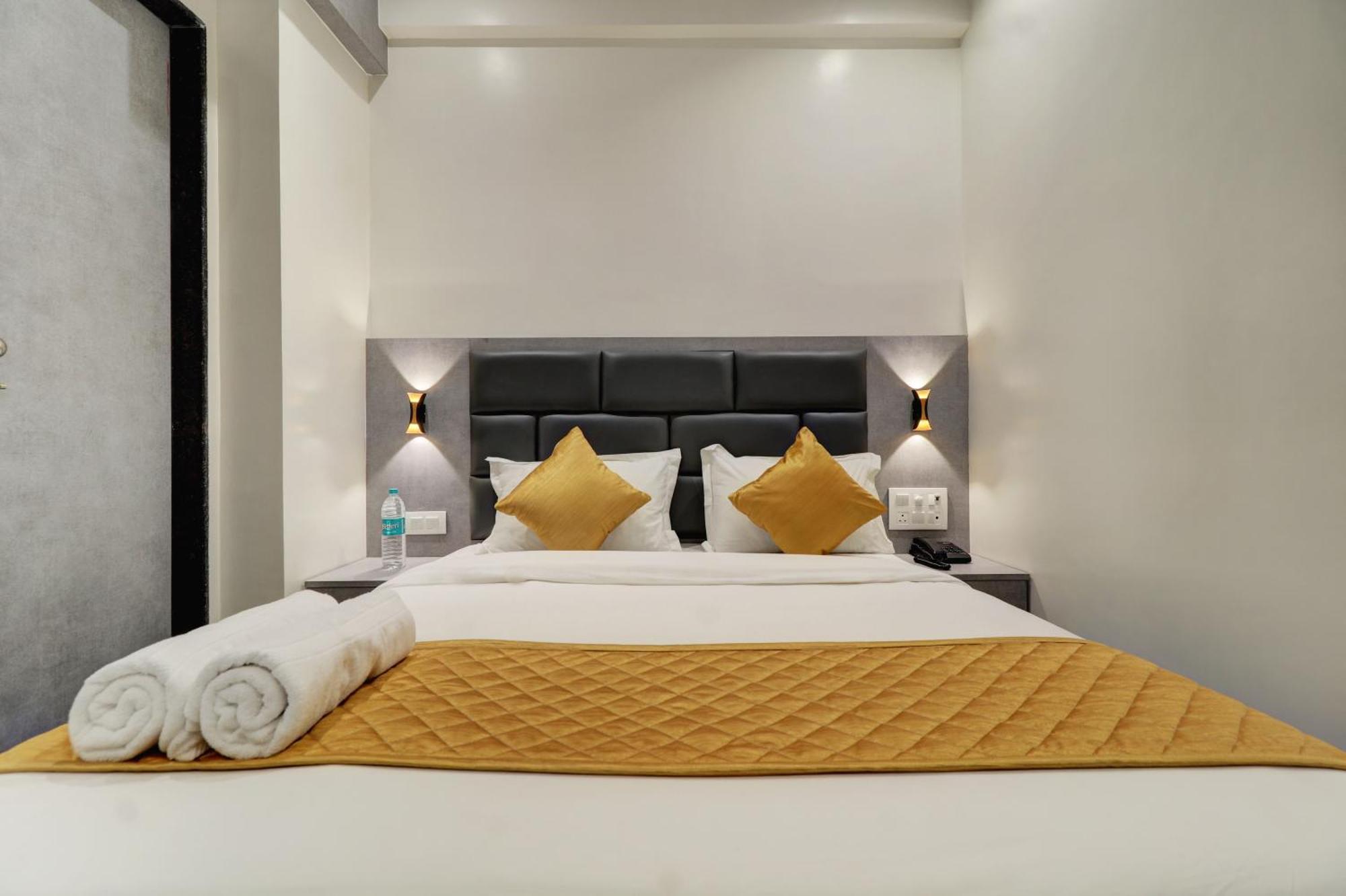Hotel Enigma Inn Bombaj Exteriér fotografie