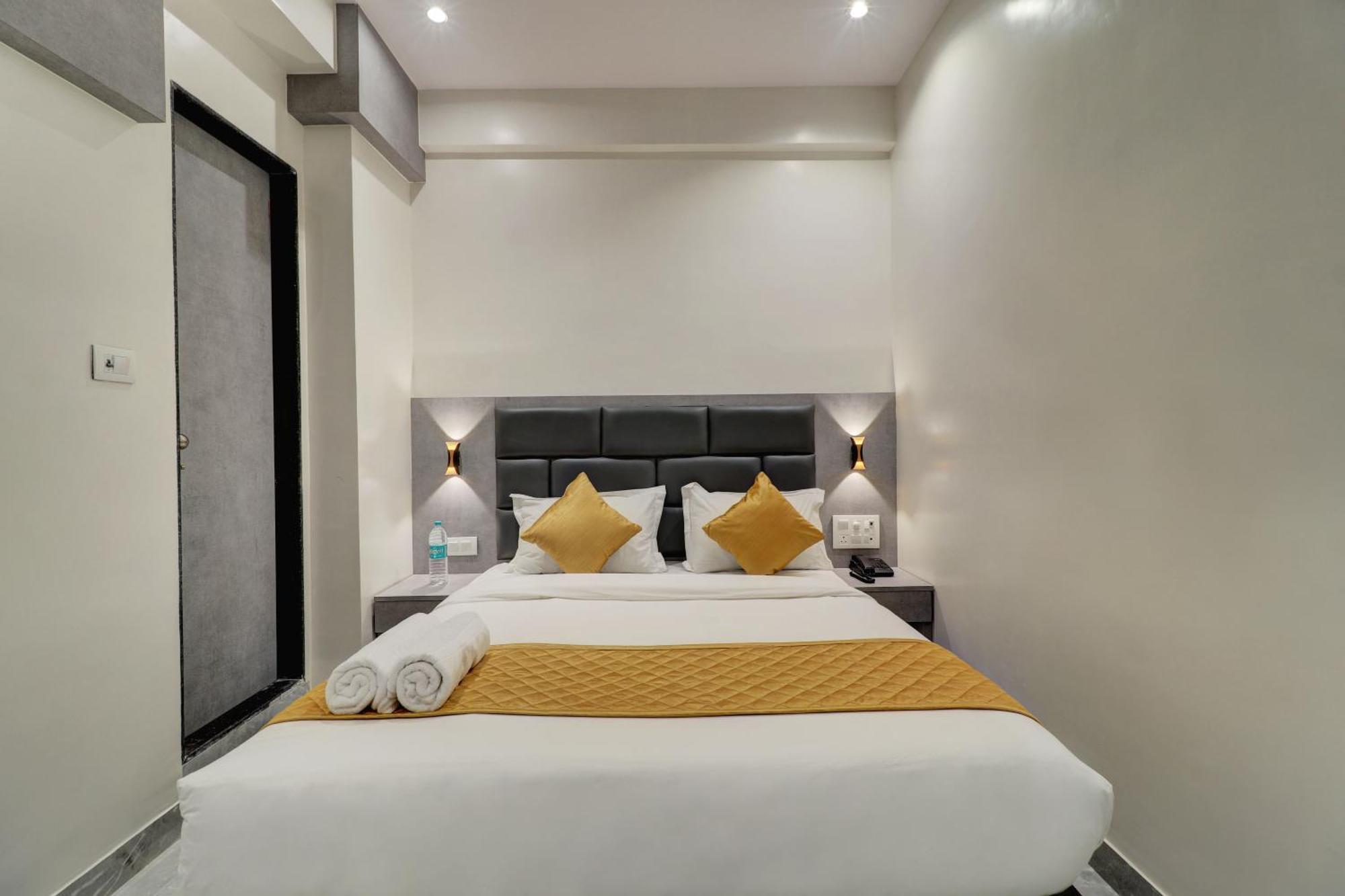 Hotel Enigma Inn Bombaj Exteriér fotografie